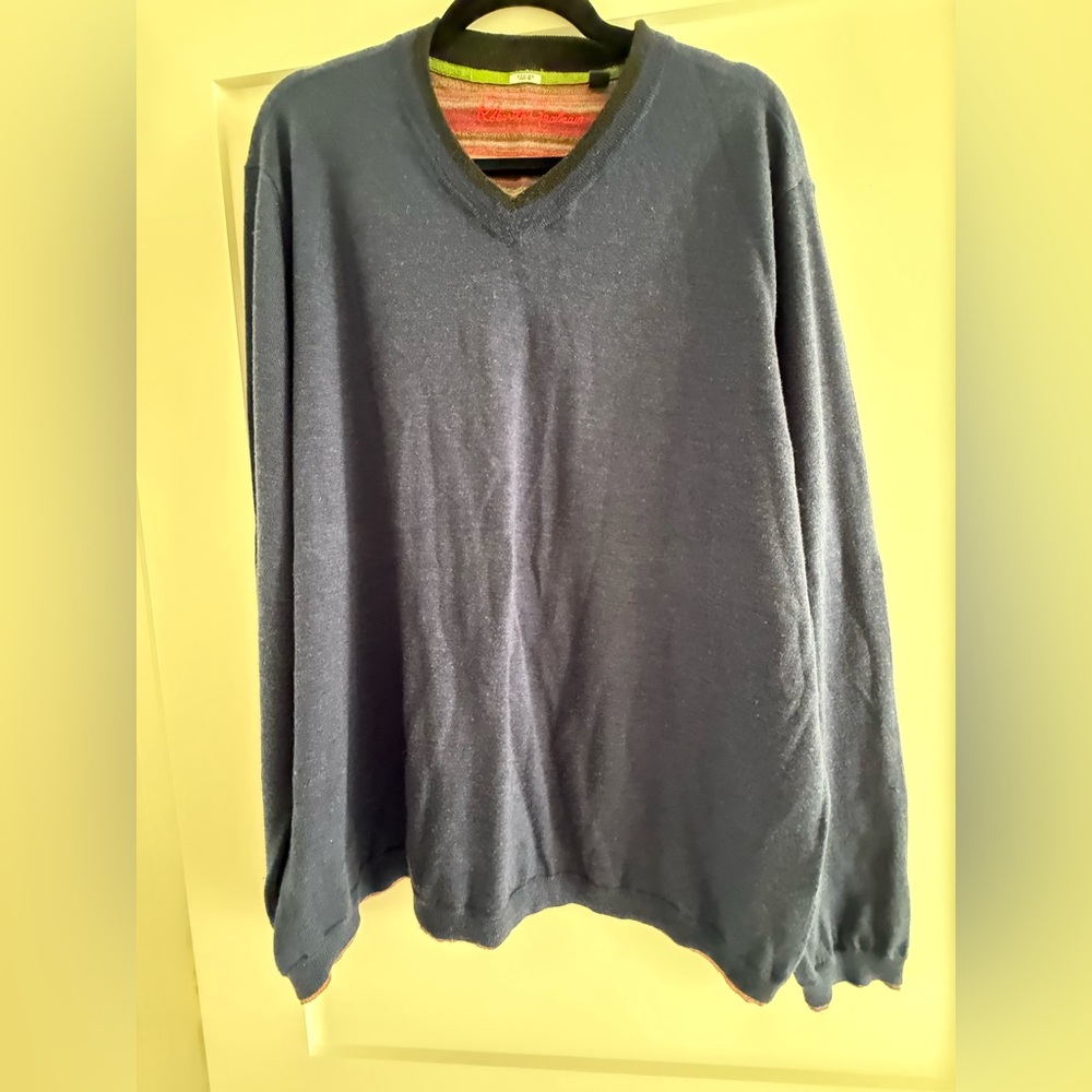 Robert Graham Men's Navy V-Neck Sweater with Contrast Stripe Trim